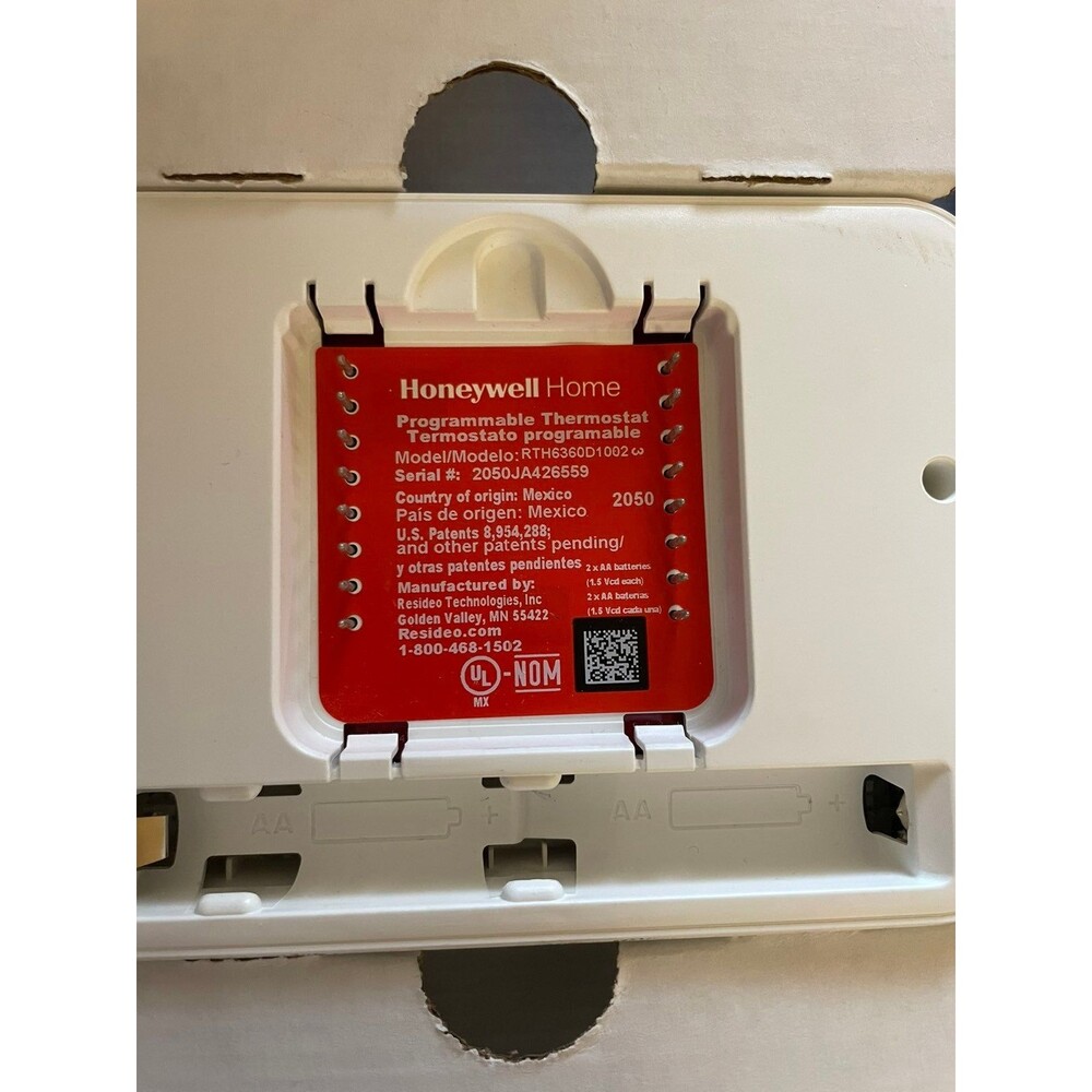 Honeywell T3 programmable thermostat - Picture 4 of 8